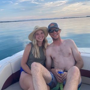 Meet your Posher, Elisa